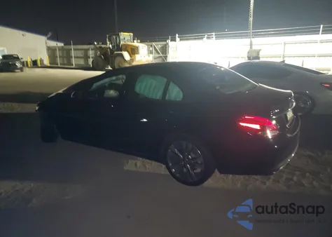 2017 Mercedes-Benz C 300 из США, поврежденный, VIN 55SWF4JB1HU222896